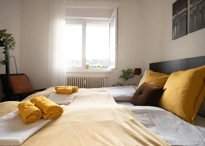 Cozy Panorama Next To The Buda Castle