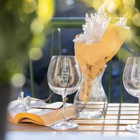 Cozy Panorama Next To The Buda Castle *